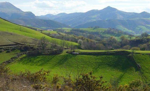 Domaine Xixtaberri Otel Cambo-les-Bains Dış mekan fotoğraf